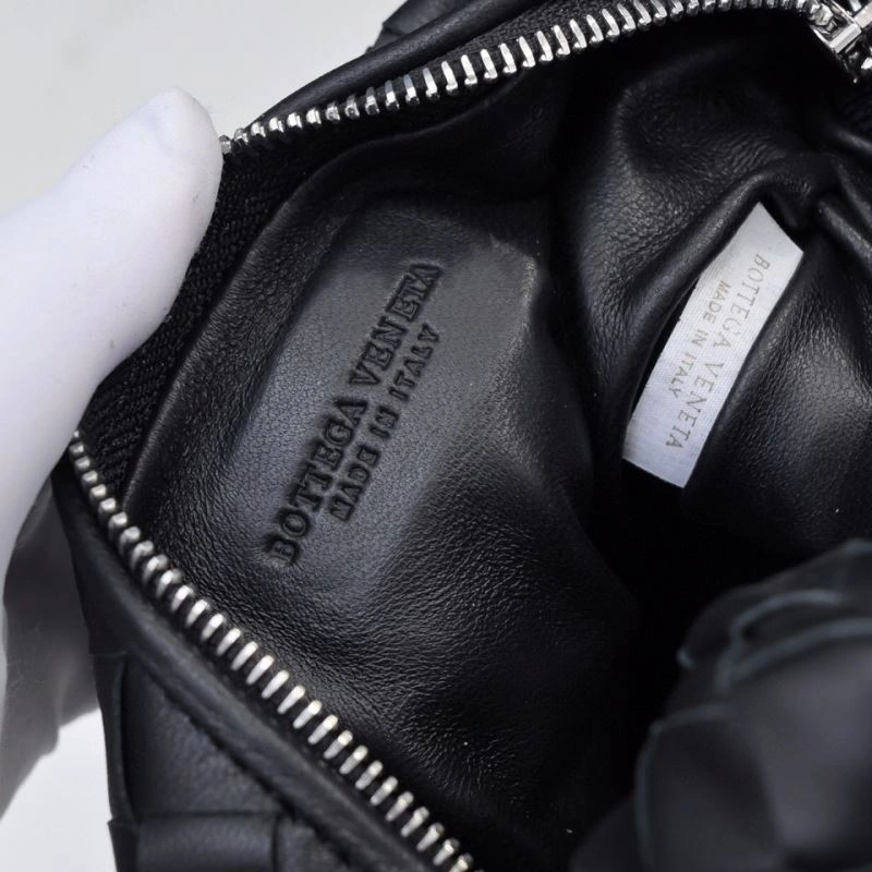 Bottega Veneta Top Handle Bags Sporty 68053