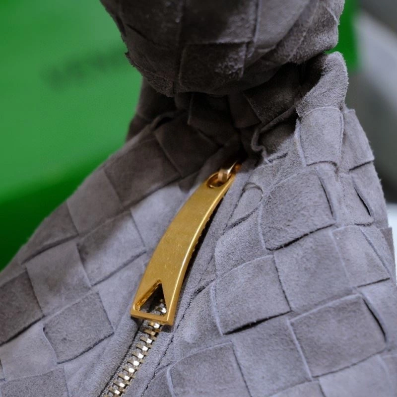 Stylish Bottega Veneta Top Handle Bags 67904