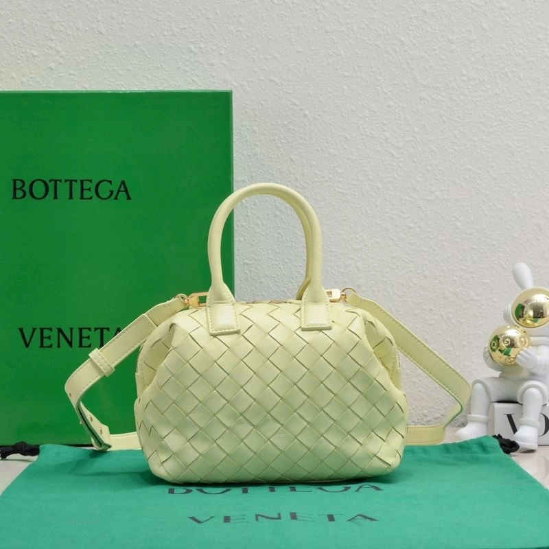 Sustainable Bottega Veneta Top Handle Bags 67841