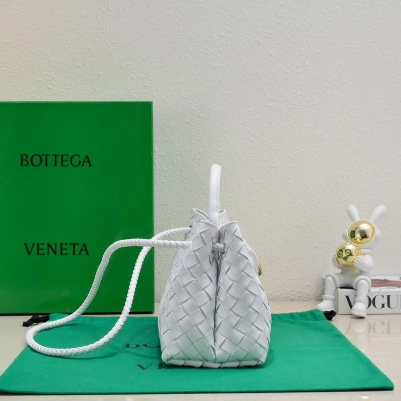 Bottega Veneta Top Handle Bags Trendsetting 67795