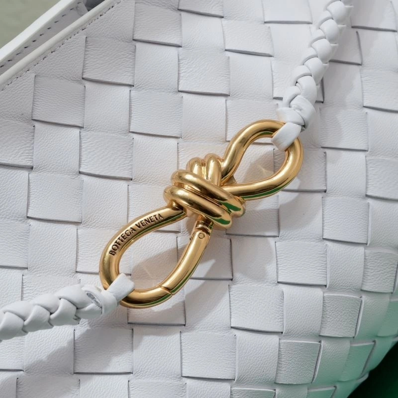 Bottega Veneta Top Handle Bags Trendsetting 67795