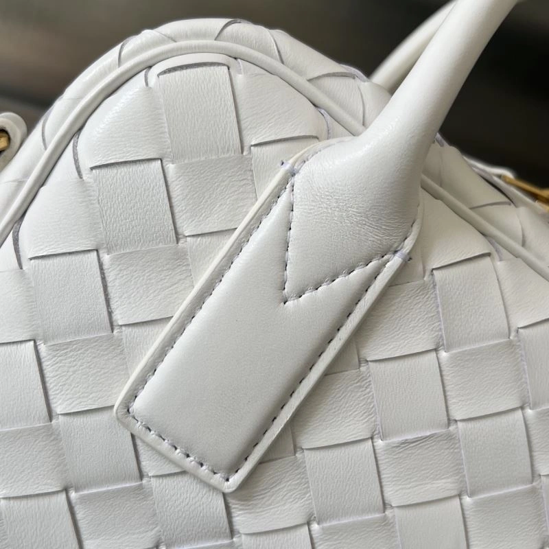 Unisex Bottega Veneta Top Handle Bags 67780