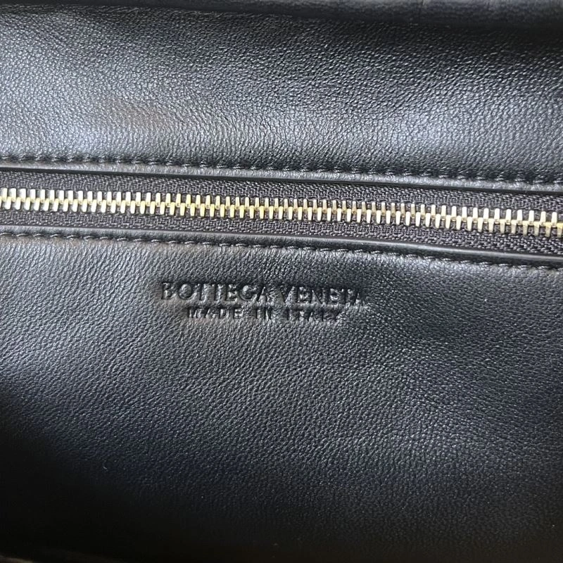 Bottega Veneta Top Handle Bags Refined 67785