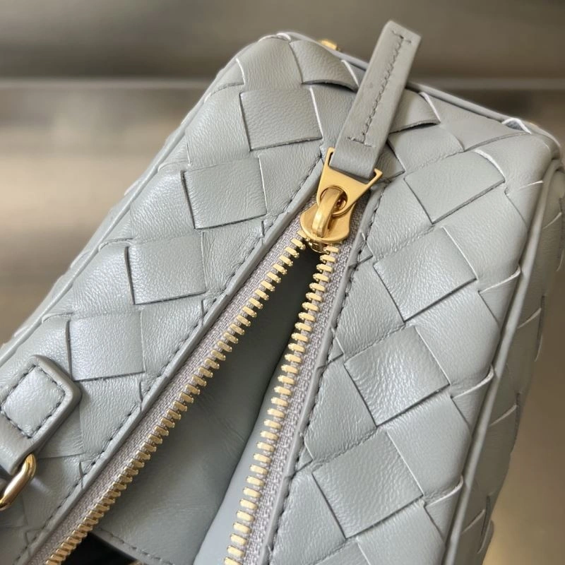 Functional Bottega Veneta Top Handle Bags 67778