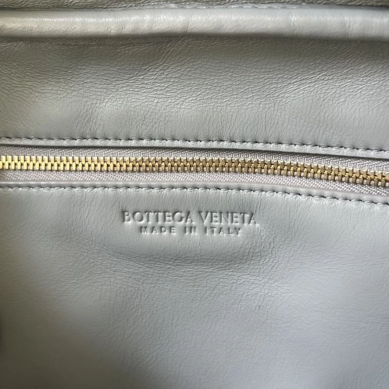 Functional Bottega Veneta Top Handle Bags 67778