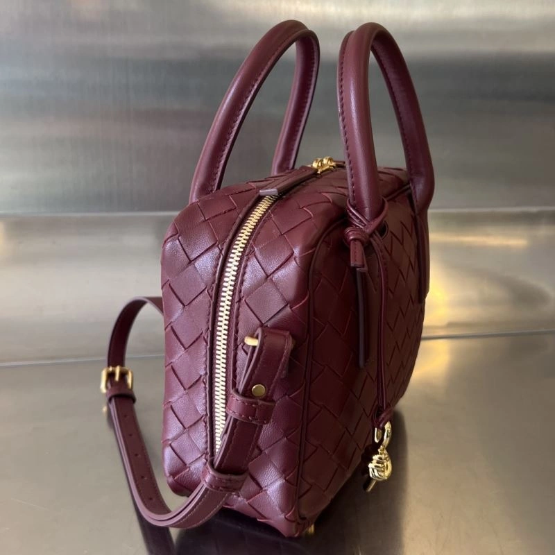 Compact Bottega Veneta Top Handle Bags 67776
