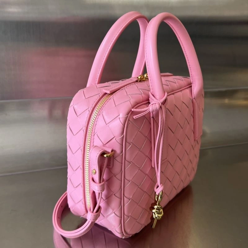 Lightweight Bottega Veneta Top Handle Bags 67775