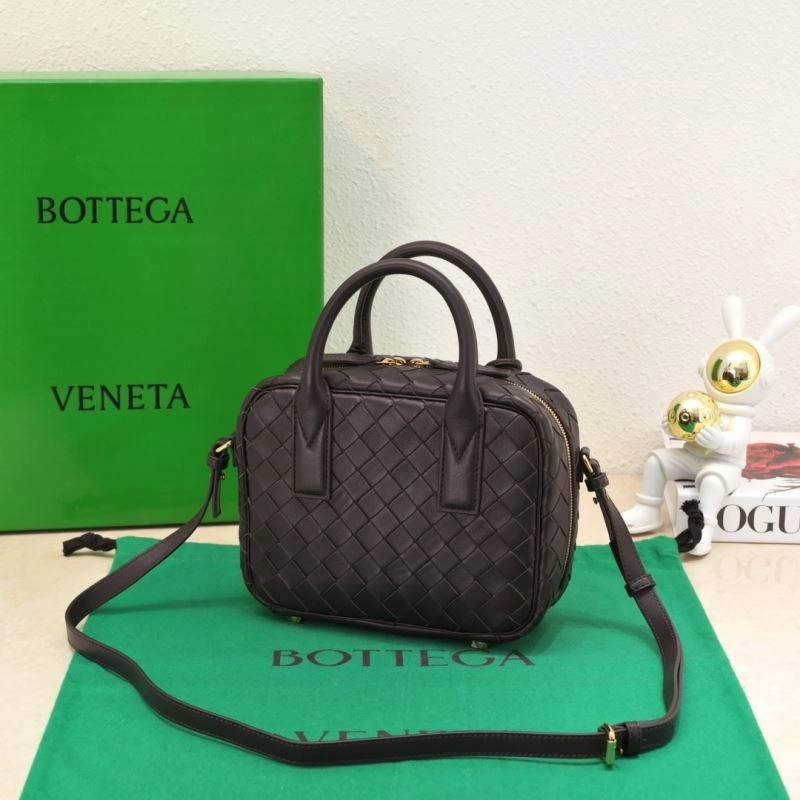 Popular Bottega Veneta Top Handle Bags 67756