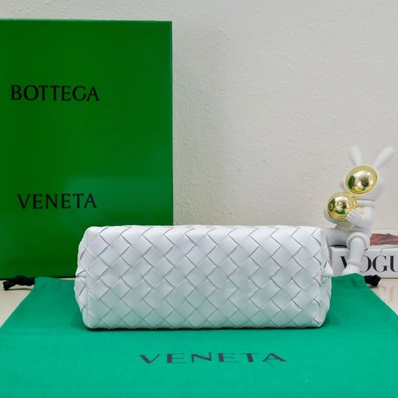Resilient Bottega Veneta Top Handle Bags 67752