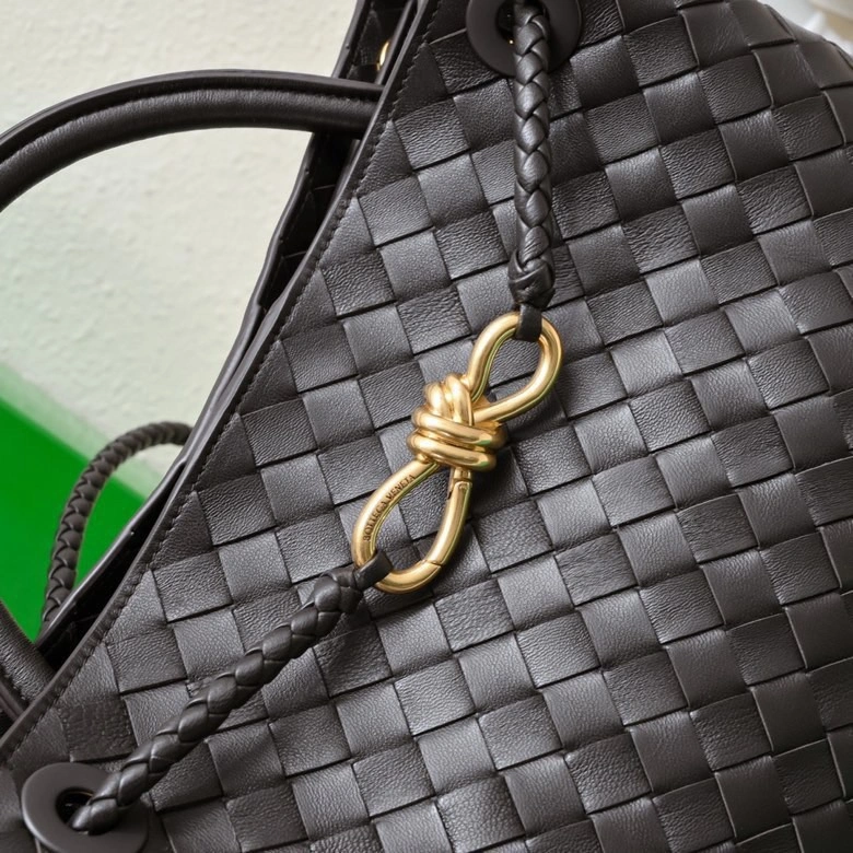 Minimalist Bottega Veneta Top Handle Bags 67758