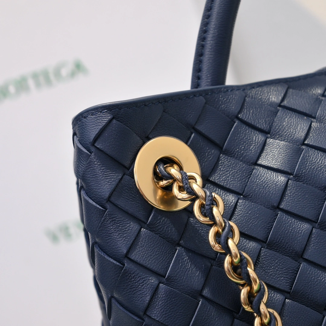 Bottega Veneta Top Handle Bags Breathable 67693