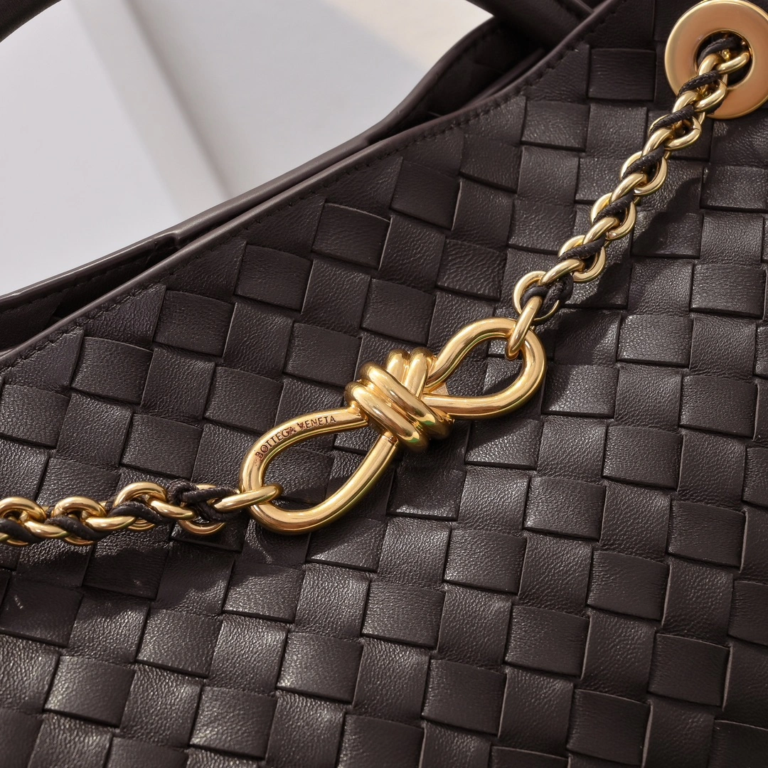 GoAnywhere Bottega Veneta Top Handle Bags 67687
