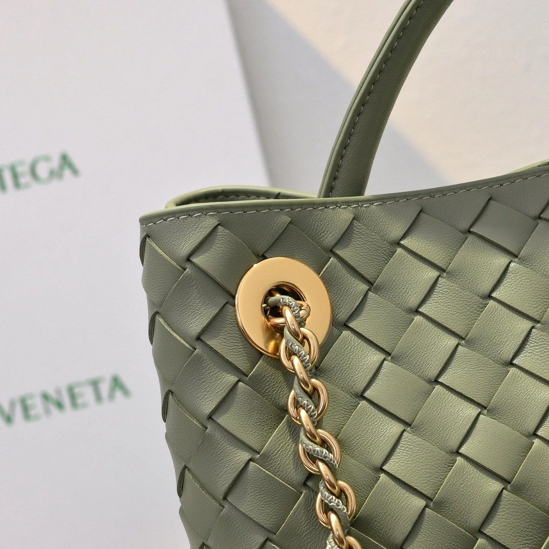 Bottega Veneta Top Handle Bags EasyCare 67686