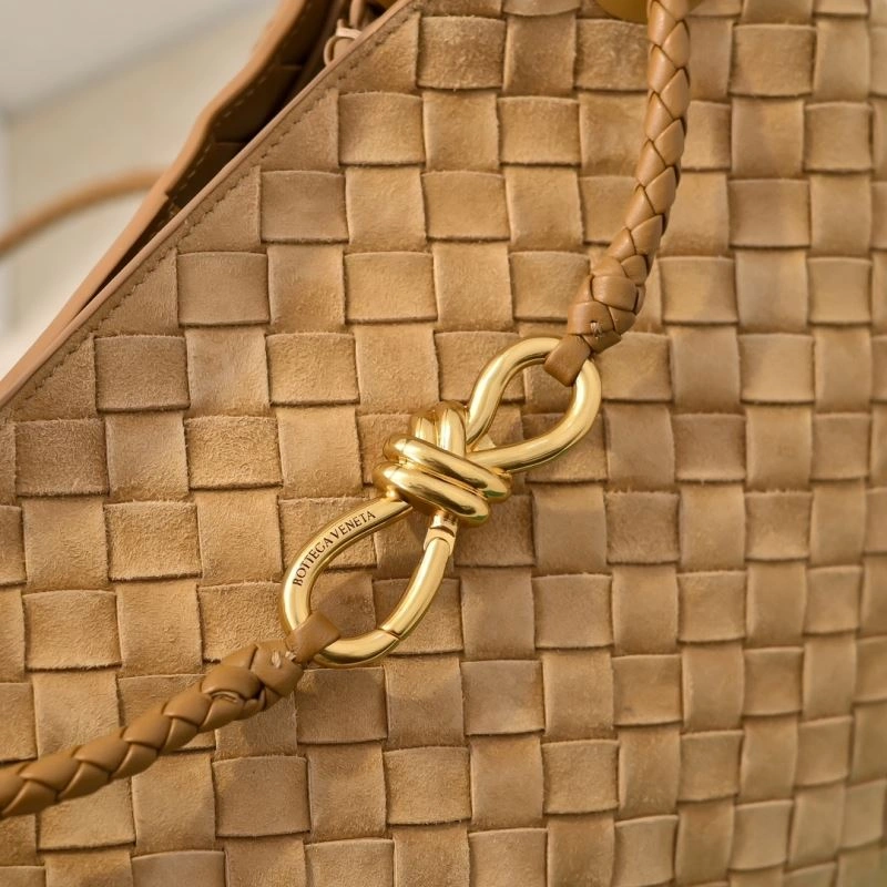 SoftTouch Bottega Veneta Top Handle Bags 64129