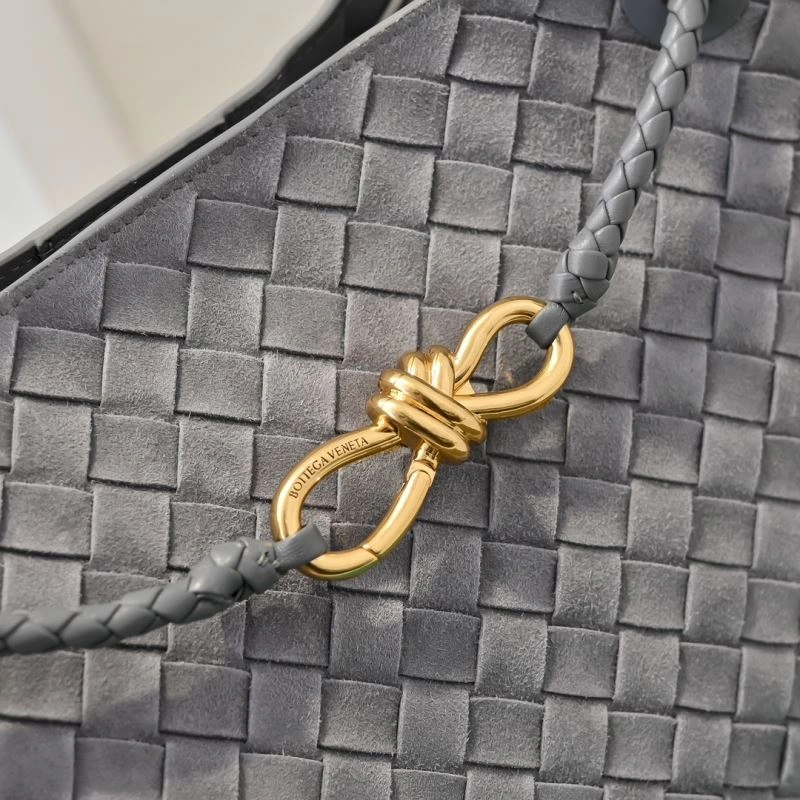 Casual Bottega Veneta Top Handle Bags 64126
