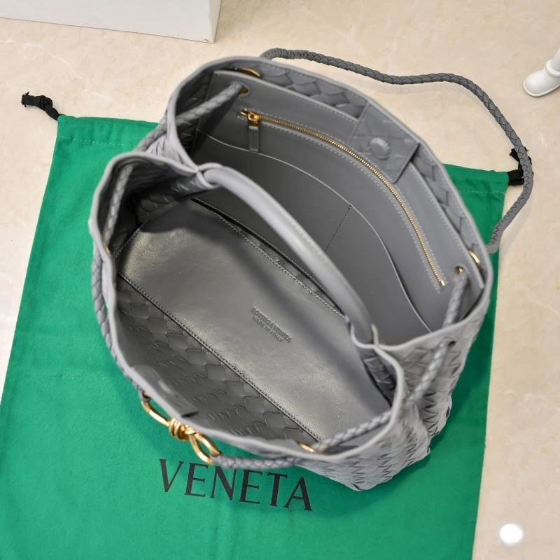 Casual Bottega Veneta Top Handle Bags 64126