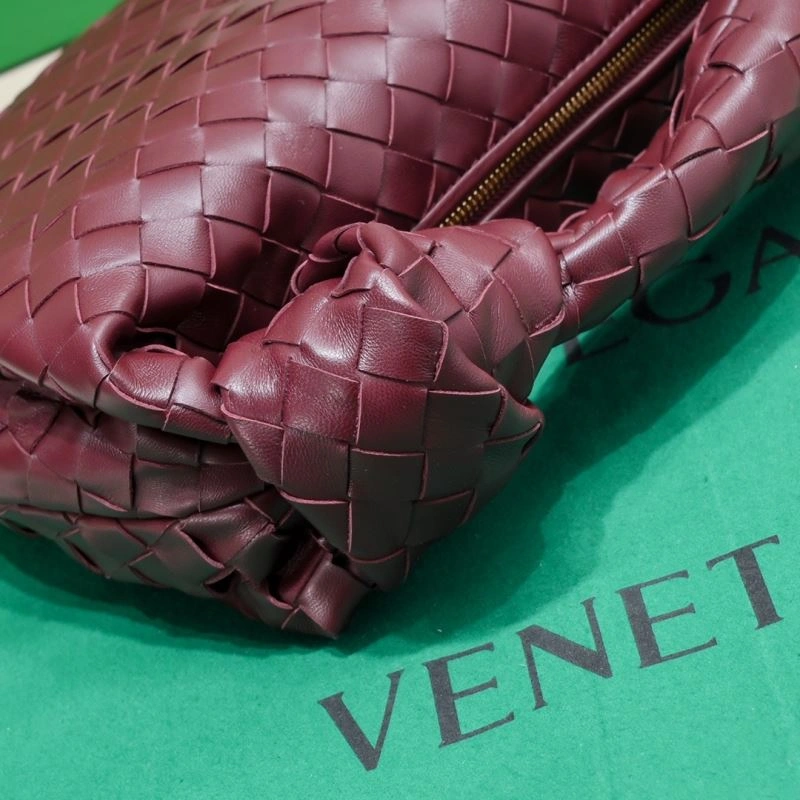 FashionForward Bottega Veneta Top Handle Bags 64125