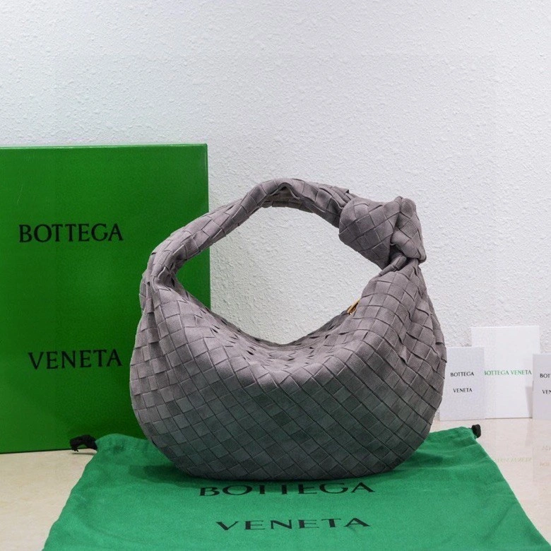 Lightweight Bottega Veneta Top Handle Bags 64121