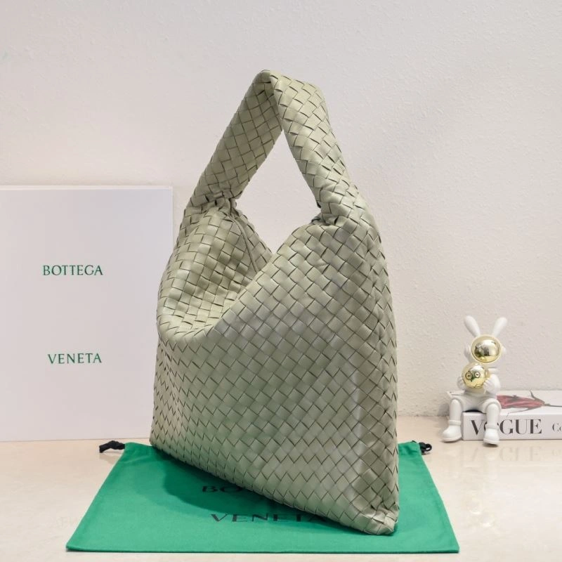 Sporty Bottega Veneta Top Handle Bags 64189