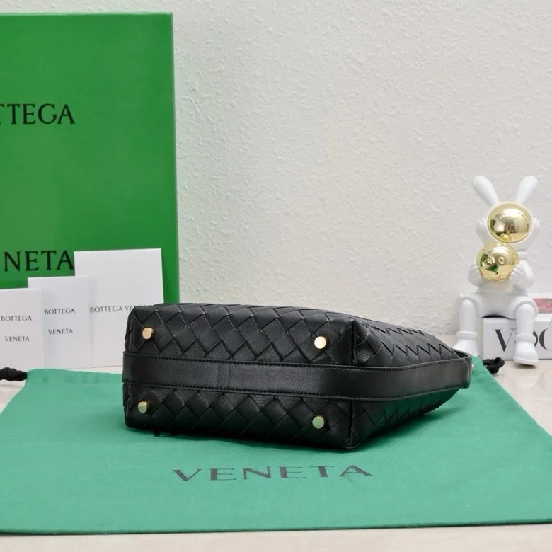Comfortable Bottega Veneta Top Handle Bags 51837