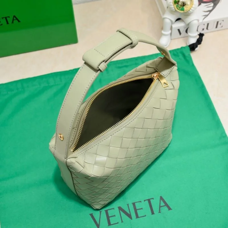 Refined Bottega Veneta Top Handle Bags 51833