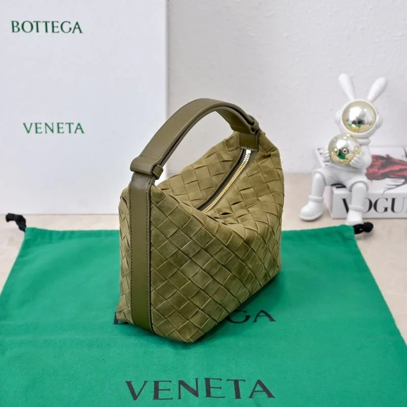 Sustainable Bottega Veneta Top Handle Bags 51826