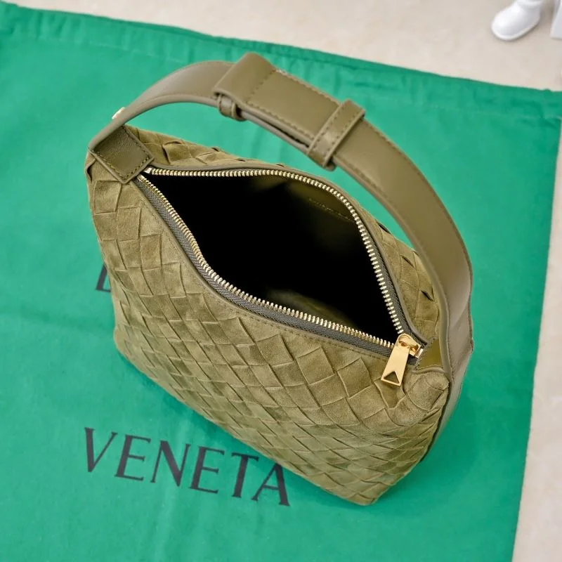 Sustainable Bottega Veneta Top Handle Bags 51826