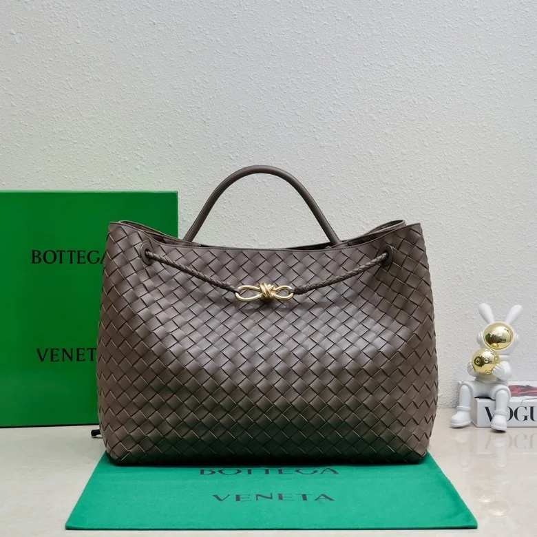 Seasonal Bottega Veneta Top Handle Bags 51922