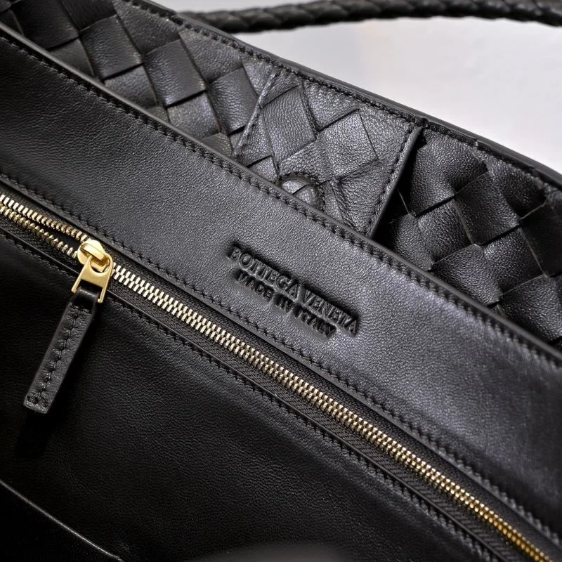DailyWear Bottega Veneta Top Handle Bags 51831