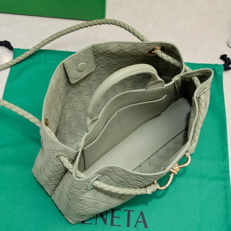 MultiPurpose Bottega Veneta Top Handle Bags 51846
