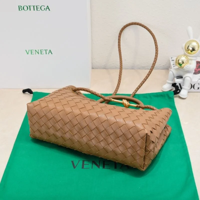 Classic Bottega Veneta Top Handle Bags 51810