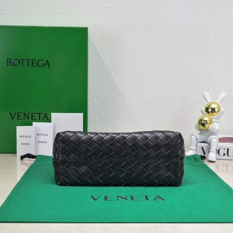 Trendsetting Bottega Veneta Top Handle Bags 51840