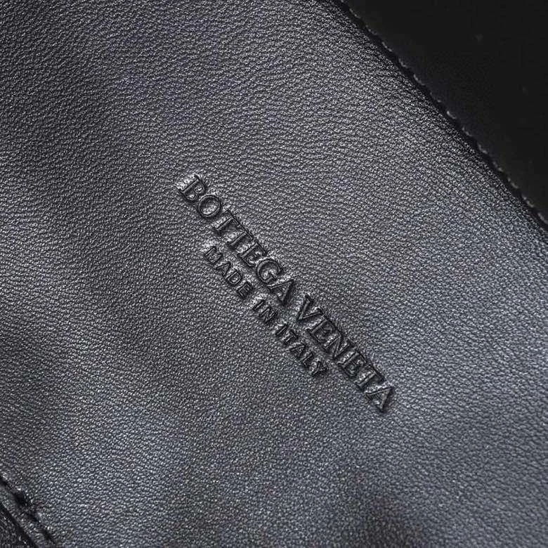 Trendsetting Bottega Veneta Top Handle Bags 51840