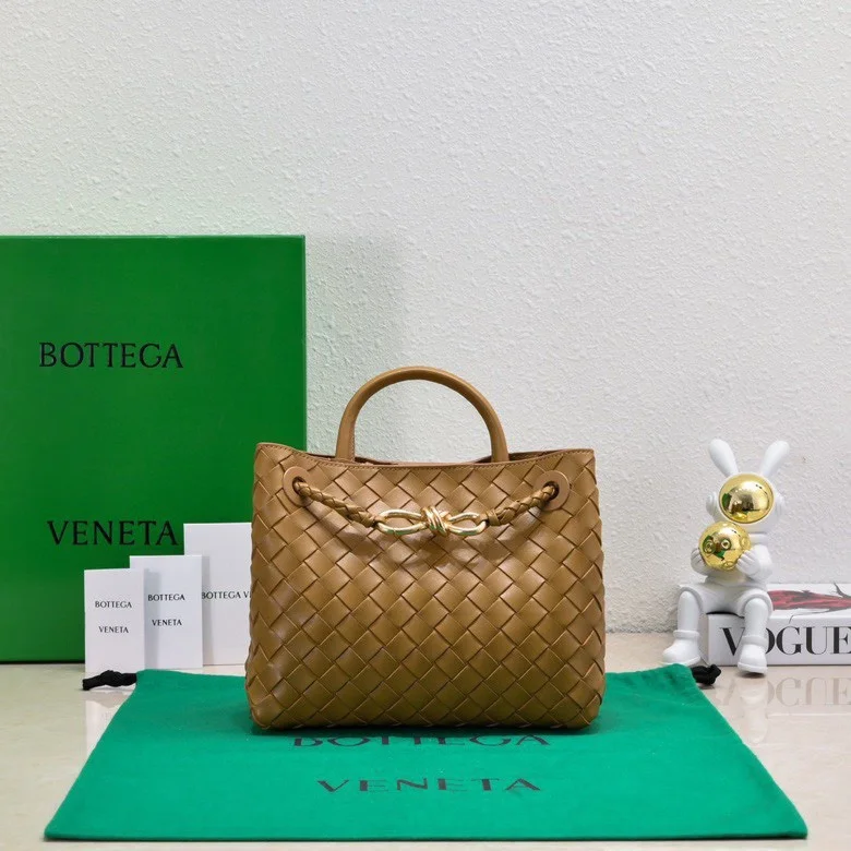 Modern Bottega Veneta Top Handle Bags 51799