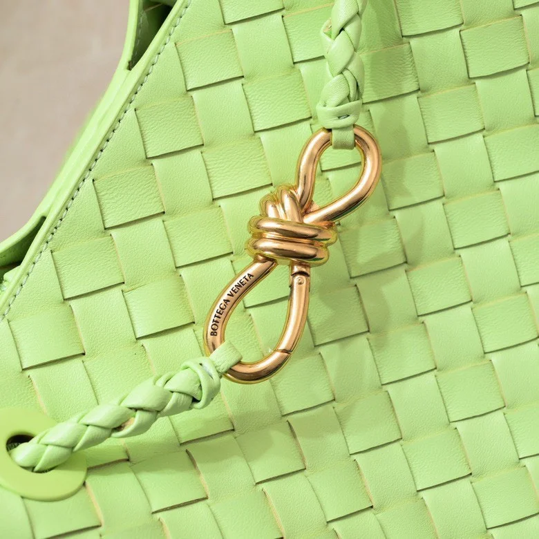 Classic Bottega Veneta Top Handle Bags 51793