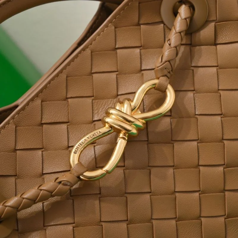 Bottega Veneta Top Handle Bags Unisex 51794