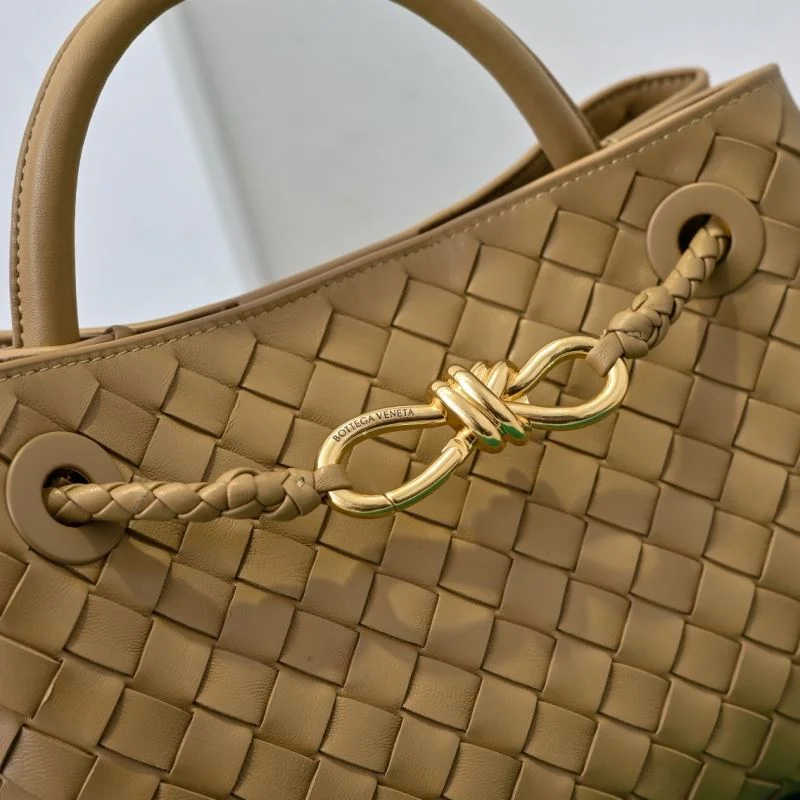 Bottega Veneta Top Handle Bags Vibrant 51818