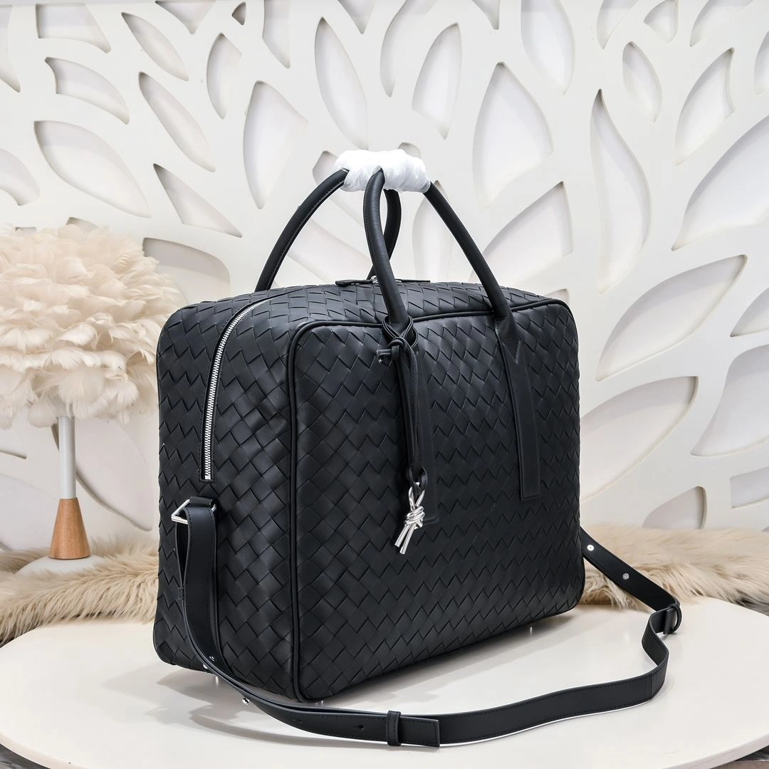 Minimalist Bottega Veneta Travel Bags 91553