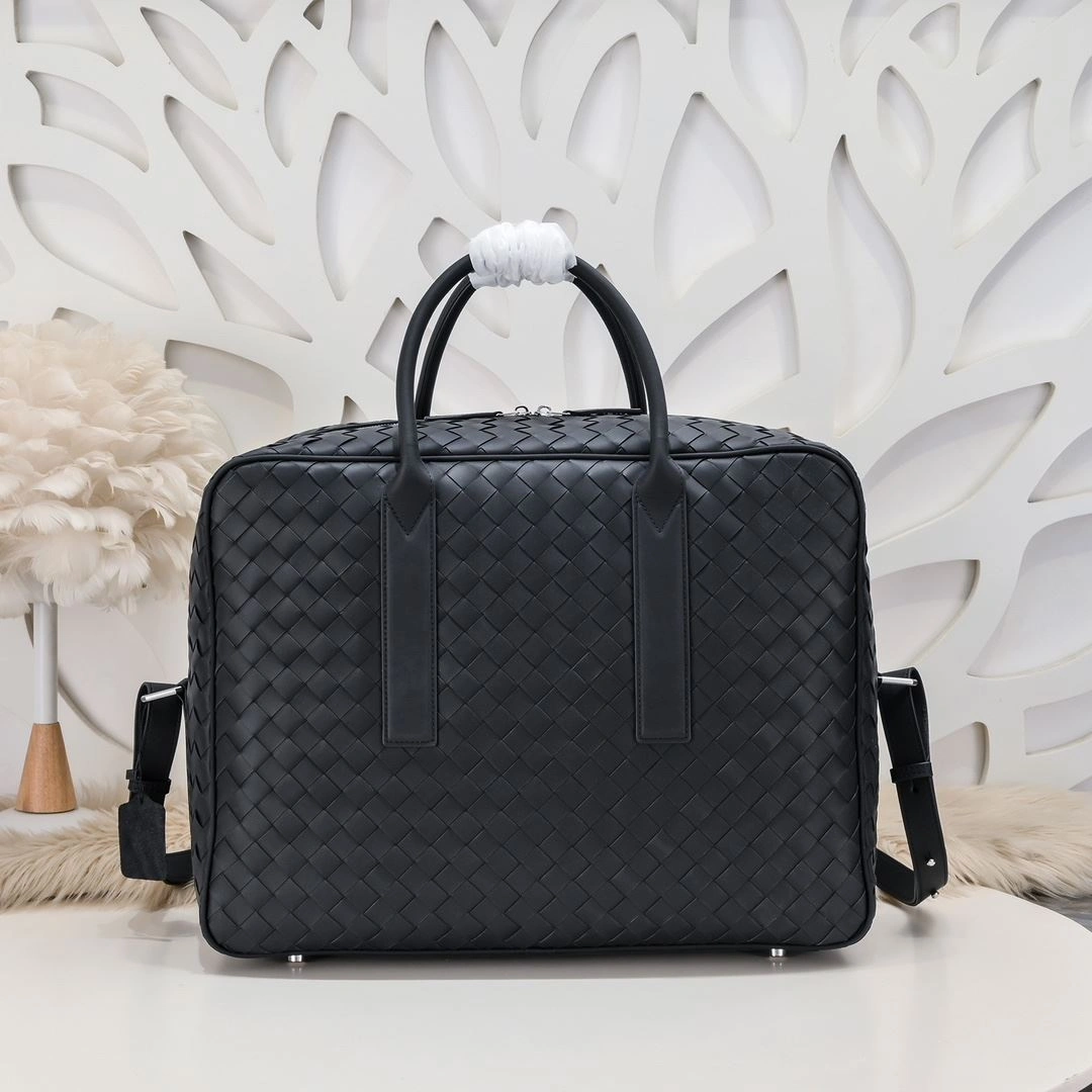 Minimalist Bottega Veneta Travel Bags 91553