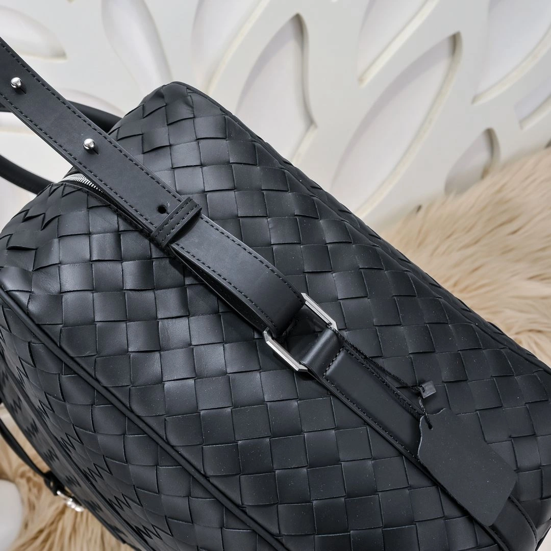 Minimalist Bottega Veneta Travel Bags 91553