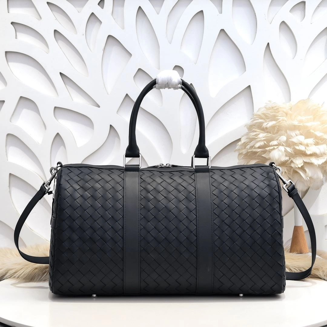 Bottega Veneta Travel Bags Sleek 91544