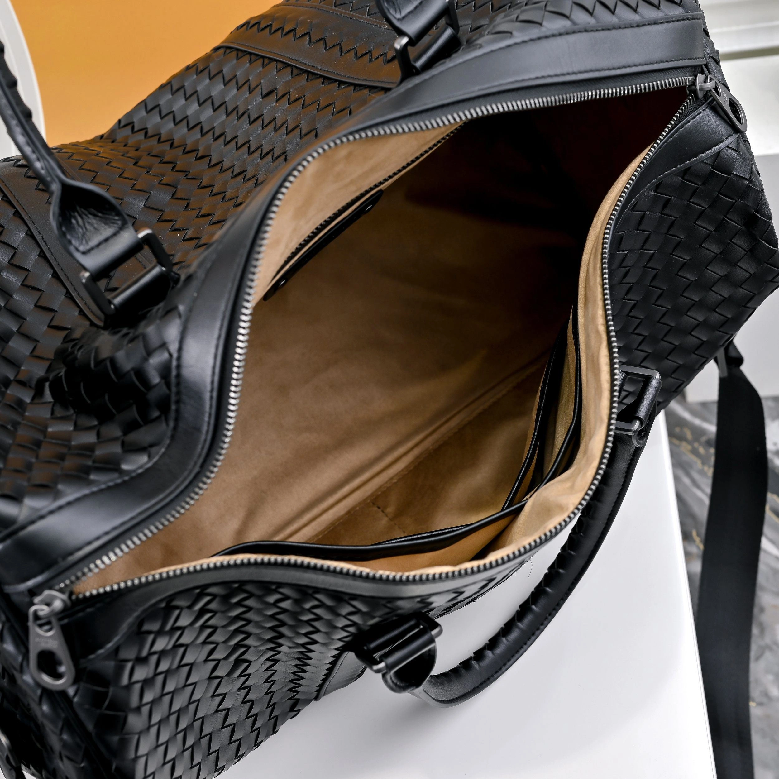 Bright Bottega Veneta Travel Bags 93361