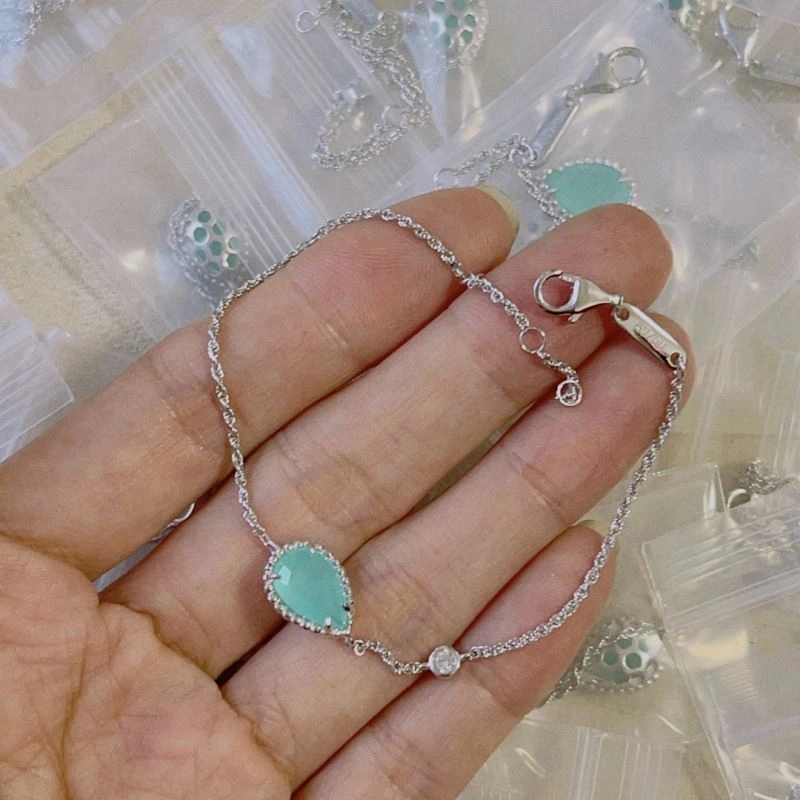 Breathable Boucheron Bracelets 214367