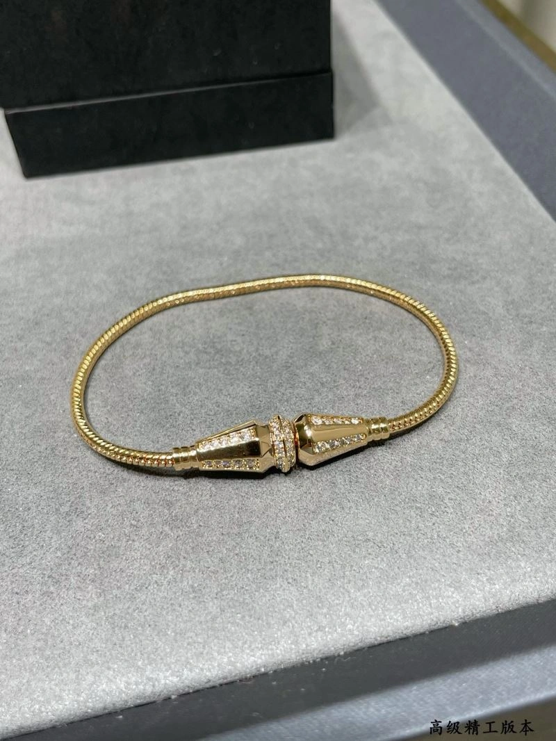 BestValue Boucheron Bracelets 214384