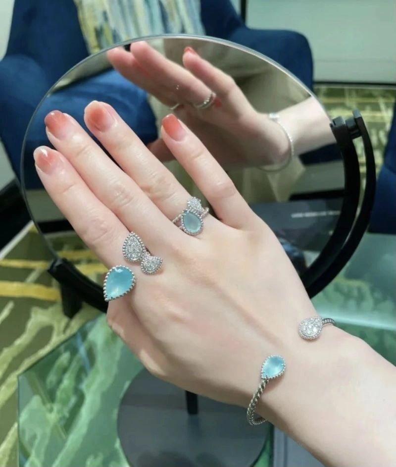 WeatherProof Boucheron Bracelets 213127