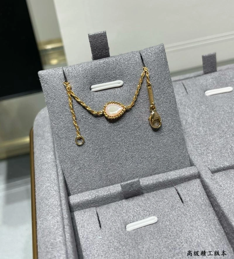 Popular Boucheron Bracelets 212438