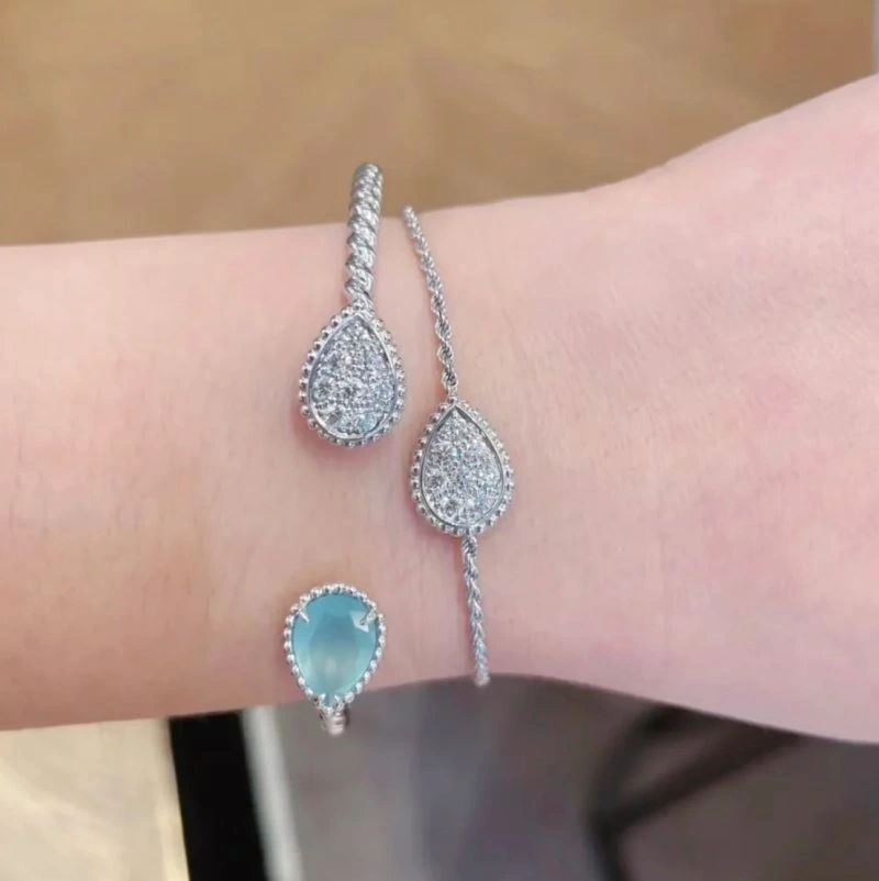 Tailored Boucheron Bracelets 212423