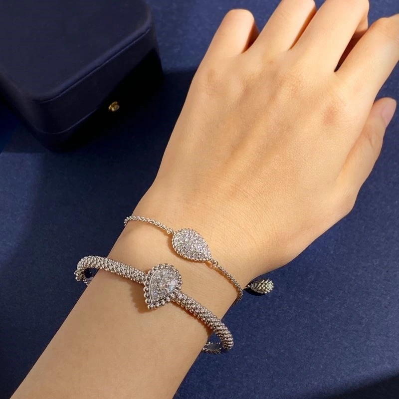 UrbanChic Boucheron Bracelets 210153