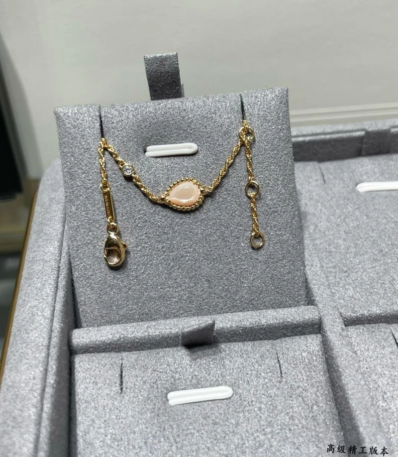 Boucheron Bracelets Breathable 210151