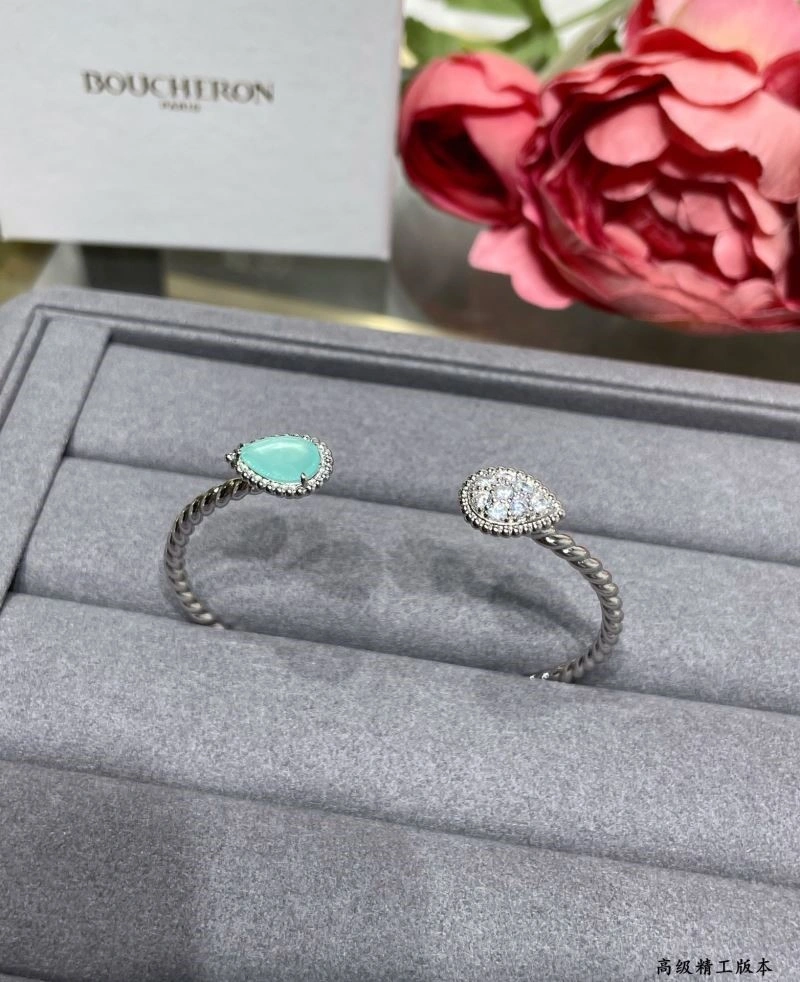 Boucheron Bracelets Chic 210142